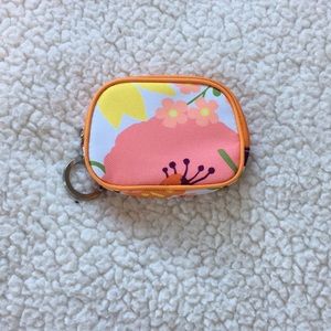 Clinique Jewelry/cosmetic bag